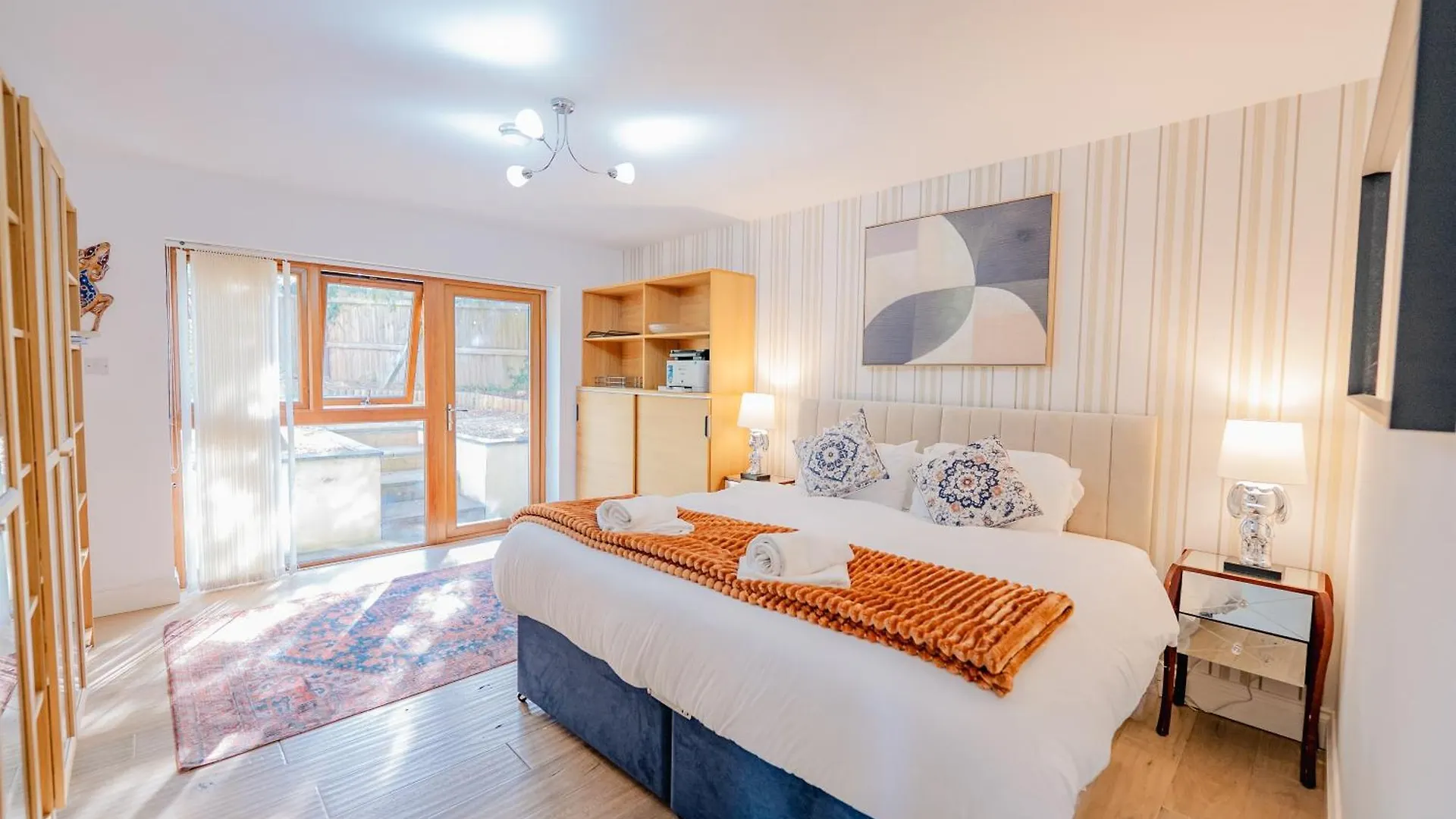 Σπίτι διακοπών Spacious 7 Bedroom 5 Bathroom Mansion With Parking Κάρντιφ Ηνωμένο Βασίλειο