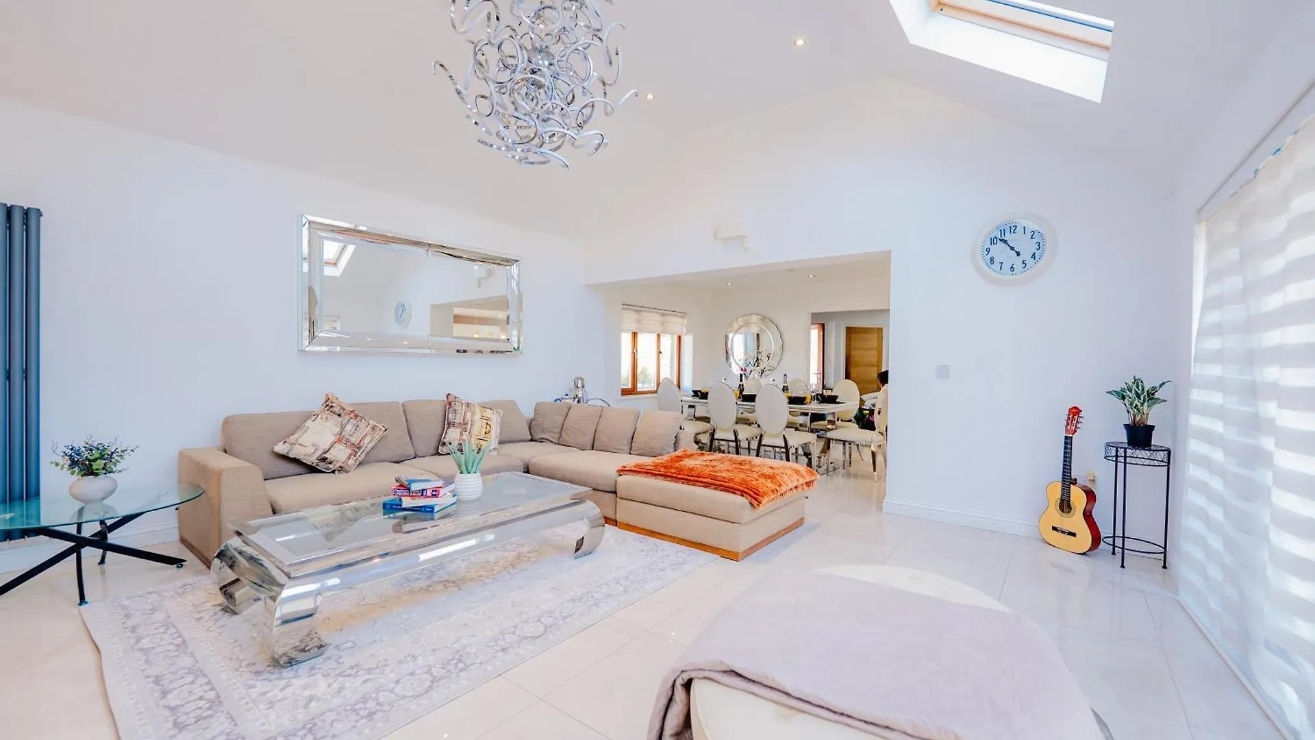 Spacious 7 Bedroom 5 Bathroom Mansion With Parking Κάρντιφ Ηνωμένο Βασίλειο