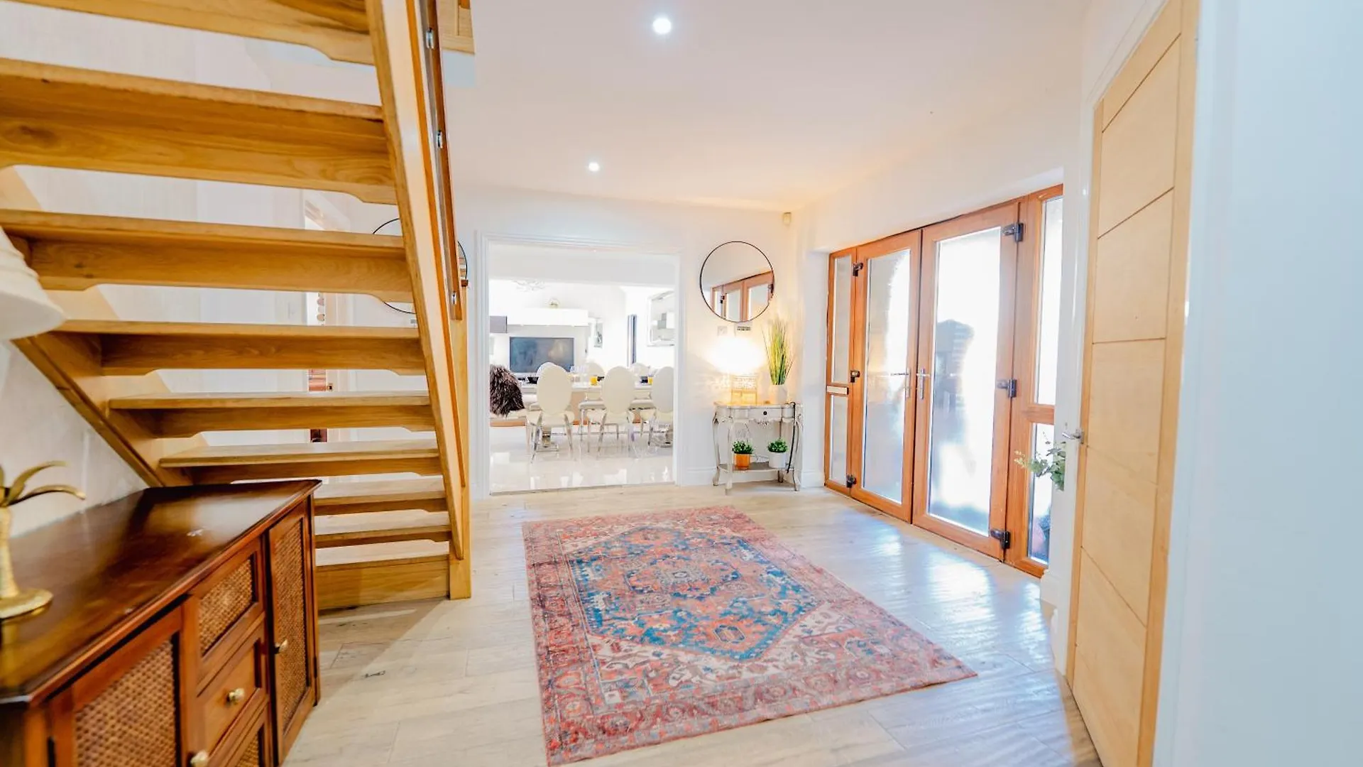 Σπίτι διακοπών Spacious 7 Bedroom 5 Bathroom Mansion With Parking Κάρντιφ Ηνωμένο Βασίλειο