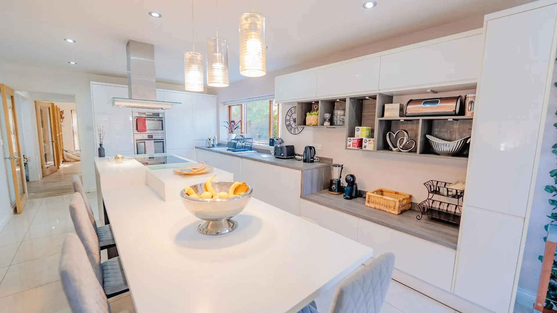 Spacious 7 Bedroom 5 Bathroom Mansion With Parking Κάρντιφ